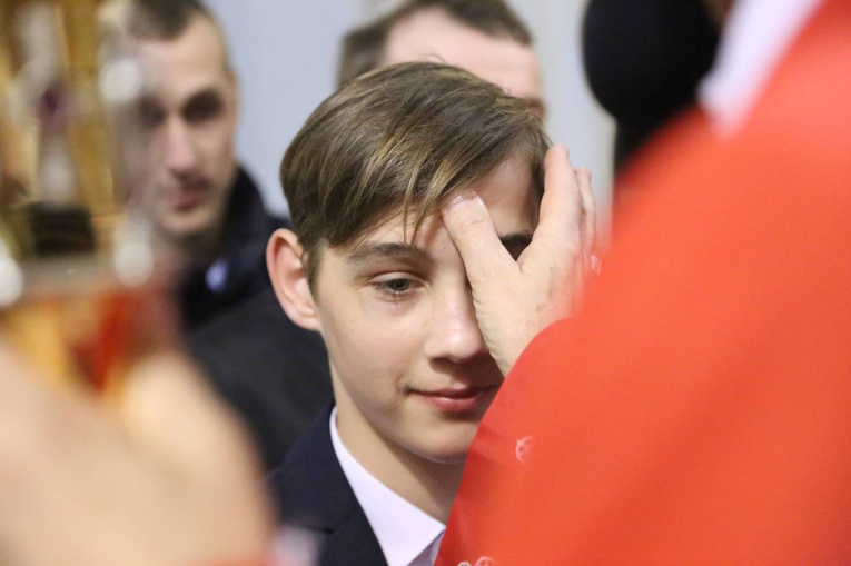 Bierzmowanie w Zakliczynie, cz. 1