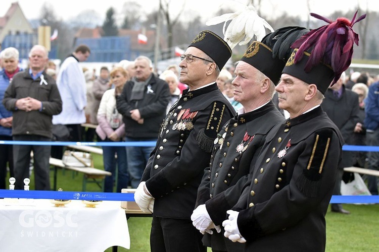 Msza papieska na wałbrzyskim stadionie