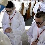 Błogosławieństwo nadzwyczajnych szafarzy, ceremoniarzy i lektorów