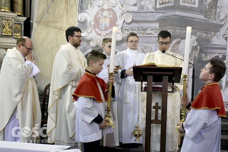 Błogosławieństwo nadzwyczajnych szafarzy, ceremoniarzy i lektorów