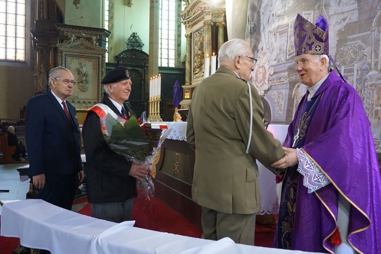 Msza św. upamiętniająca 79. rocznicę zbrodni katyńskiej