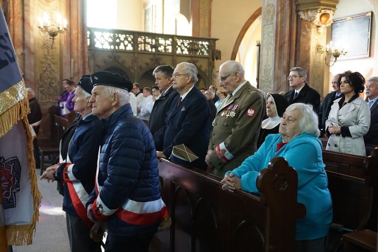 Msza św. upamiętniająca 79. rocznicę zbrodni katyńskiej