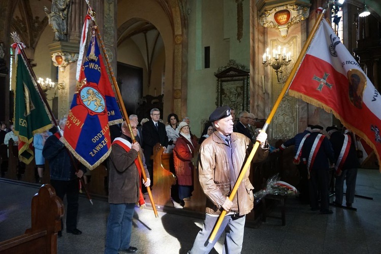 Msza św. upamiętniająca 79. rocznicę zbrodni katyńskiej