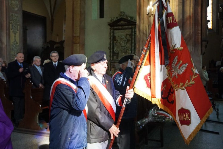 Msza św. upamiętniająca 79. rocznicę zbrodni katyńskiej