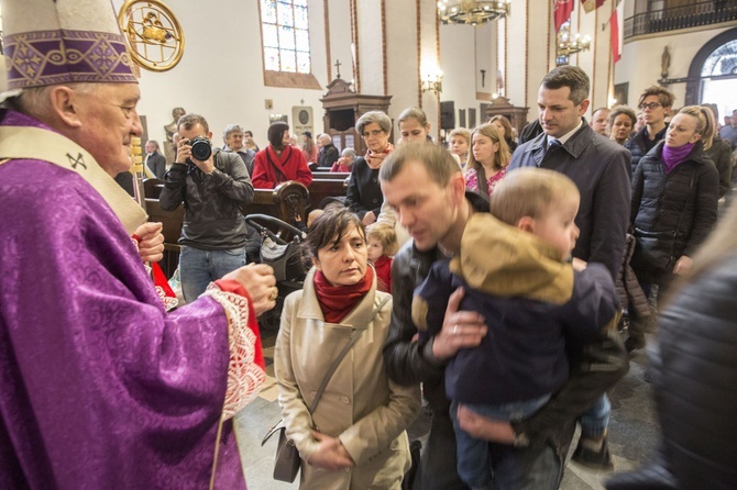 Kardynalskie błogosławieństwo dla rodzin