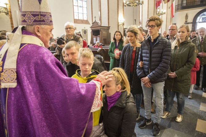 Kardynalskie błogosławieństwo dla rodzin