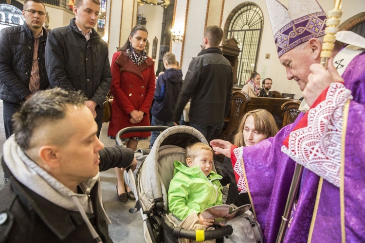 Kardynalskie błogosławieństwo dla rodzin