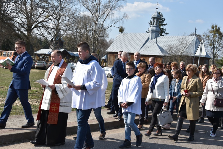 Droga Krzyżowa w Świętym Miejscu