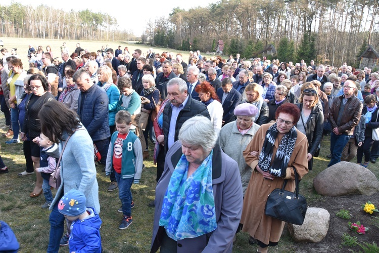 Droga Krzyżowa w Świętym Miejscu