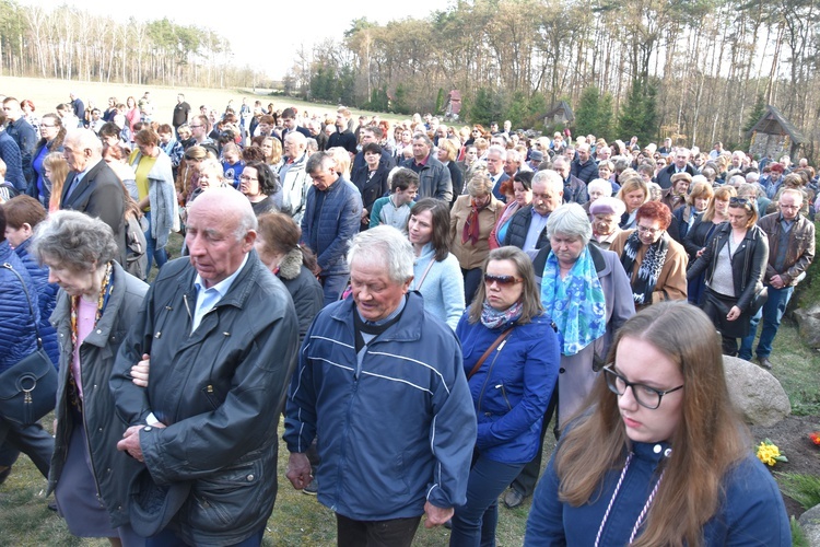 Droga Krzyżowa w Świętym Miejscu