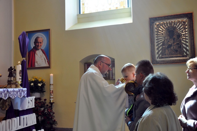 Wprowadzenie relikwi św. JP II w Chróścinie Opolskiej