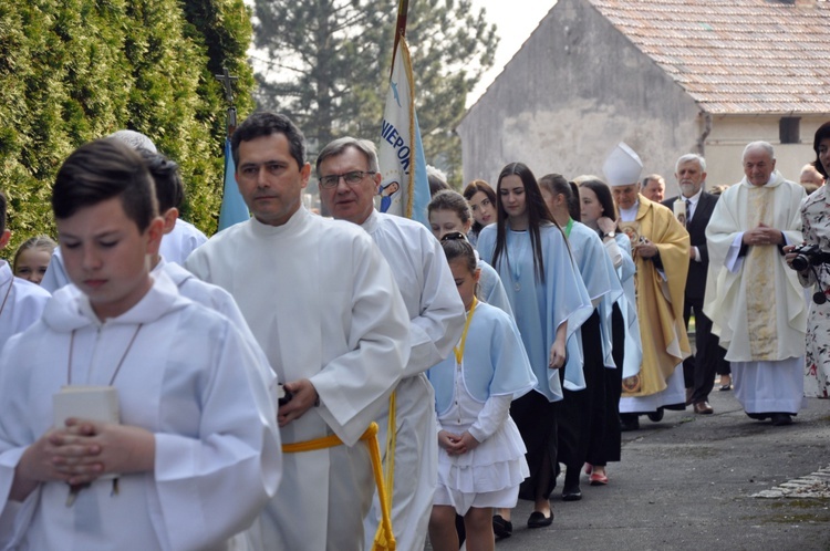 Wprowadzenie relikwi św. JP II w Chróścinie Opolskiej