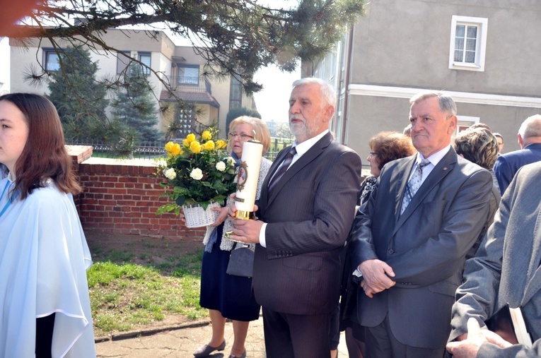Wprowadzenie relikwi św. JP II w Chróścinie Opolskiej