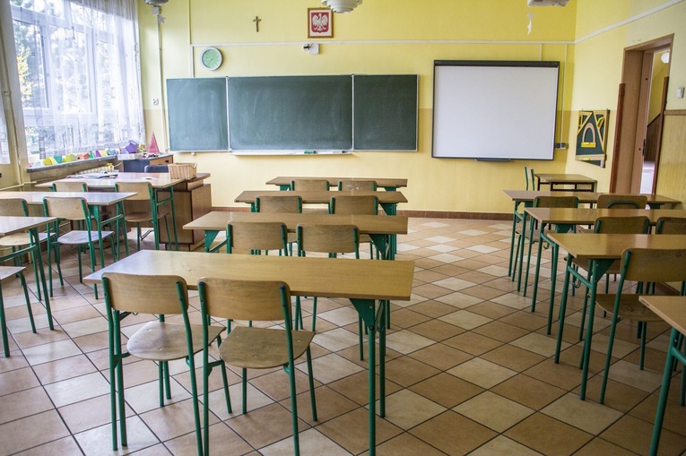 W Tarnobrzegu pustki w szkołach