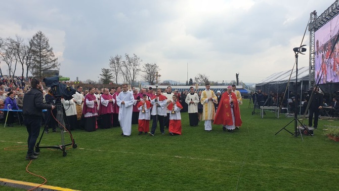 Msza papieska w Wałbrzychu - cz. 02