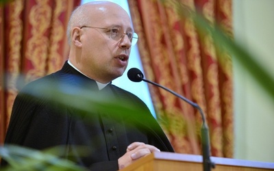 Ks. Marek Korgul od początku istnienia diecezji świdnickiej jest odpowiedzialny za wydział katechetyczny.