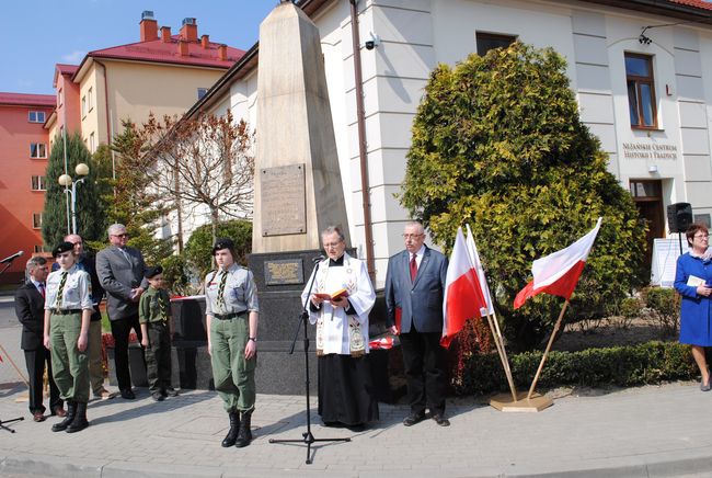 Tablica w Nisku