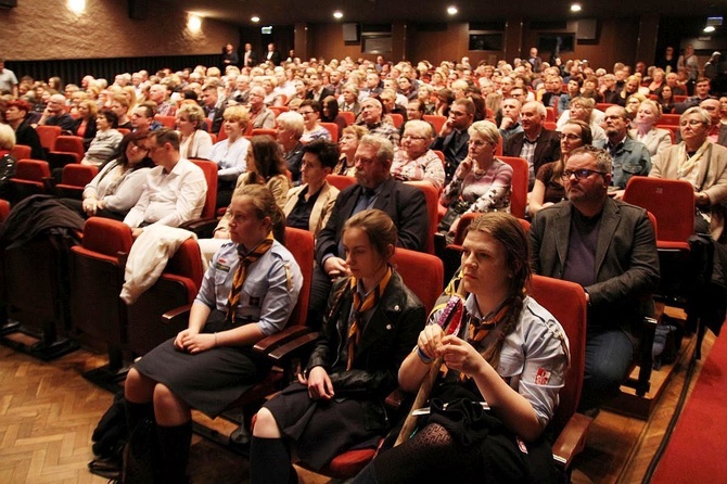 Premiera filmu "Auschwitz - w sieci dobra" w Oświęcimiu