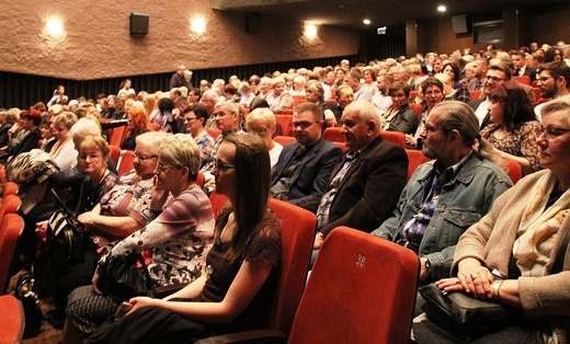 Premiera filmu "Auschwitz - w sieci dobra" w Oświęcimiu