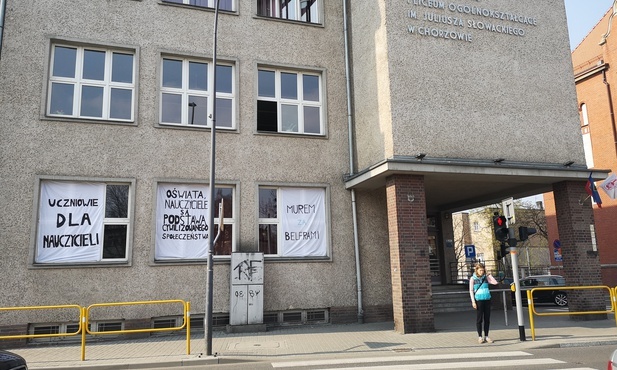 Strajk nauczycieli i pytania o jutrzejszy egzamin