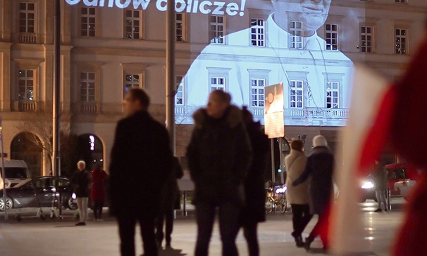 Czuwanie modlitewne na placu Piłsudskiego w 14. rocznicę śmierci świętego Jana Pawła II. 
2.04.2019 Warszawa