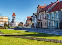 Piękne kamieniczki w centrum Wielbarka.