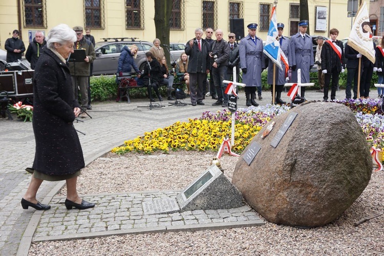 Świdnickie uroczystości upamiętniające 79. rocznicę zbrodni katyńskiej