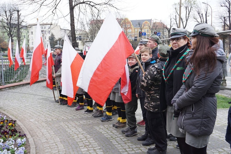 Świdnickie uroczystości upamiętniające 79. rocznicę zbrodni katyńskiej