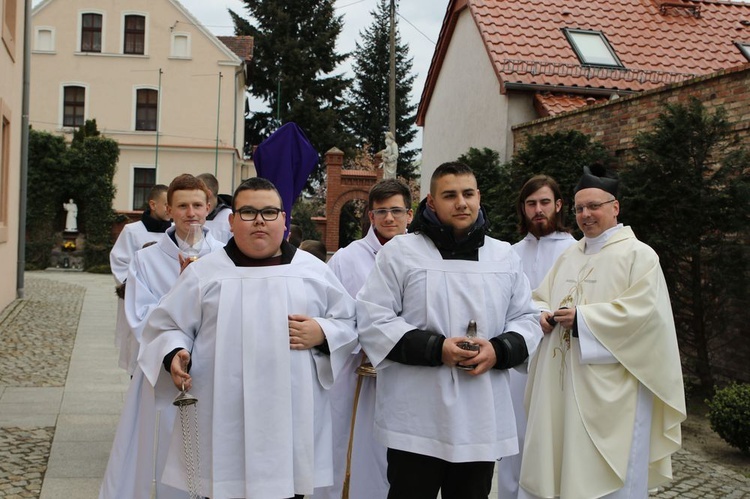 Peregrynacja obrazu św. Józefa w Otyniu