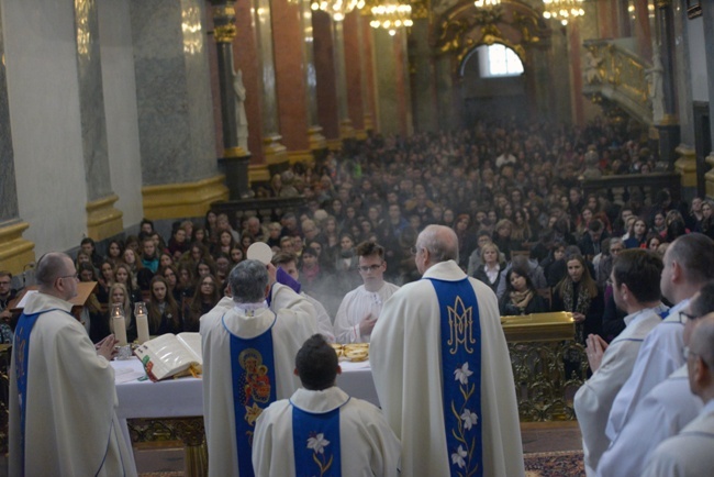 Pielgrzymka maturzystów na Jasną Górę