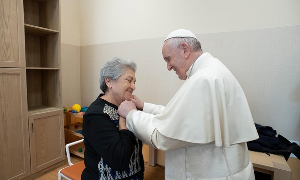 W Piątek Miłosierdzia papież odwiedził ośrodek dla chorych na Alzheimera