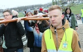 Droga Krzyżowa na terenie obozu na Majdanku