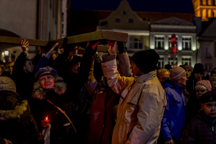 Droga Krzyżowa ulicami Olsztyna