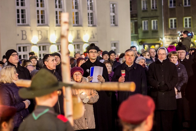 Droga Krzyżowa ulicami Olsztyna