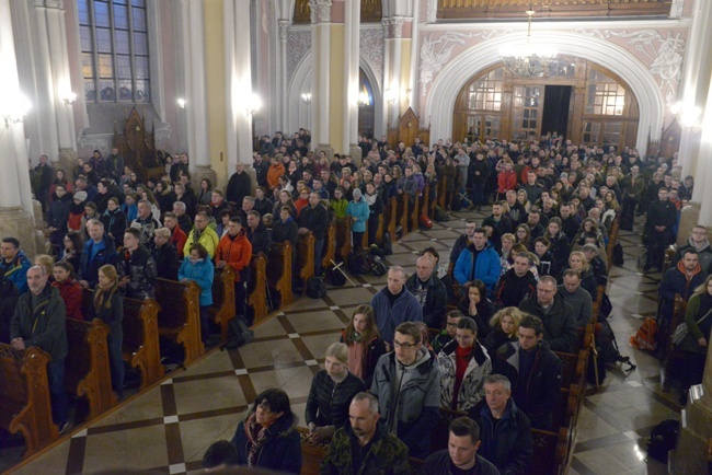 EDK z radomskiej katedry do Skrzyńska