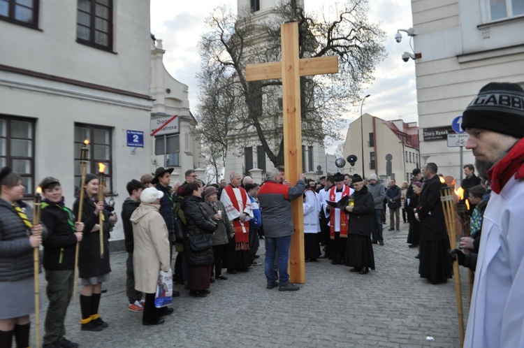 Droga Krzyżowa w Płocku