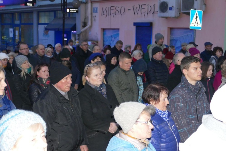 Droga Krzyżowa ulicami miast - Strzegom