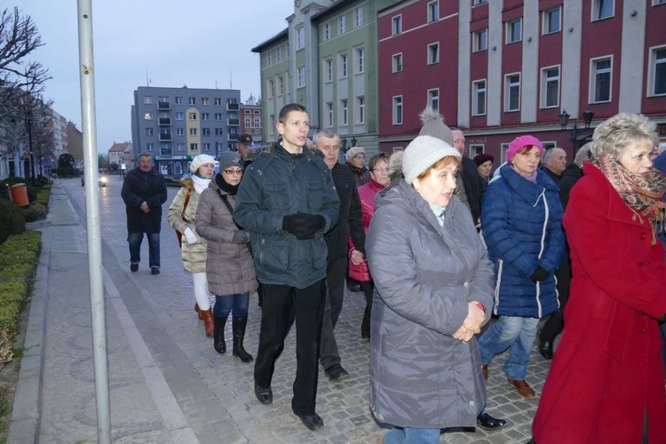 Droga Krzyżowa ulicami miast - Strzegom