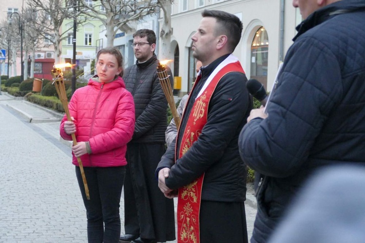 Droga Krzyżowa ulicami miast - Strzegom