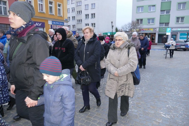 Droga Krzyżowa ulicami miast - Strzegom