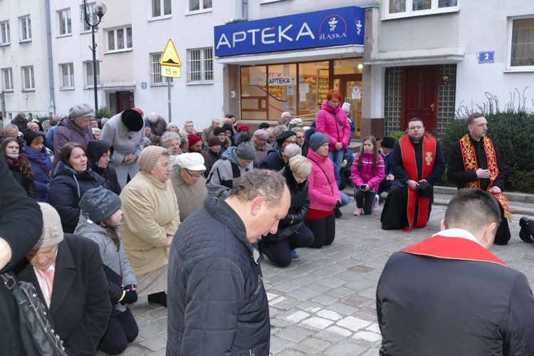 Droga Krzyżowa ulicami miast - Strzegom