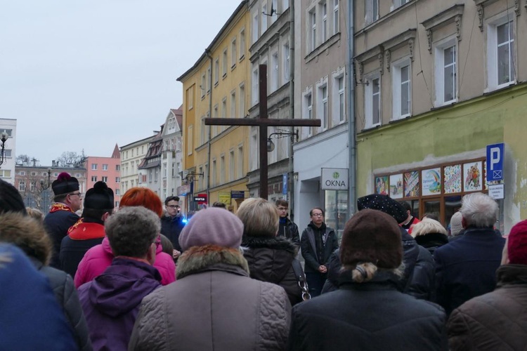 Droga Krzyżowa ulicami miast - Strzegom