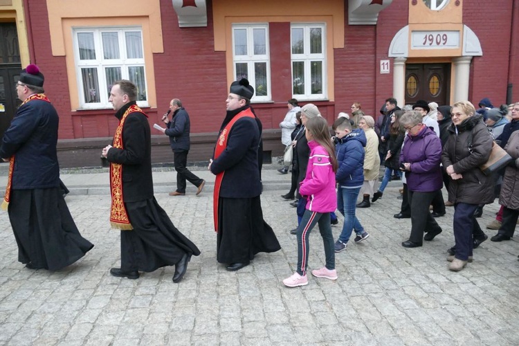 Droga Krzyżowa ulicami miast - Strzegom