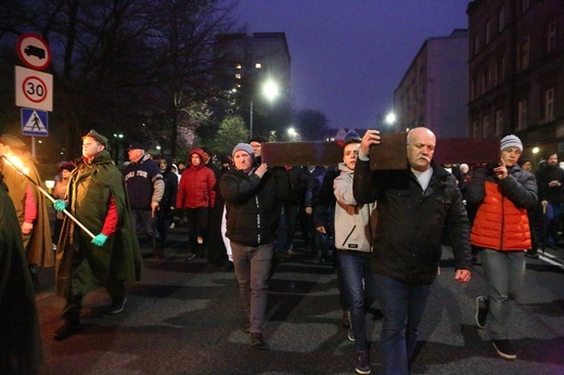 Droga Krzyżowa ulicami Katowic