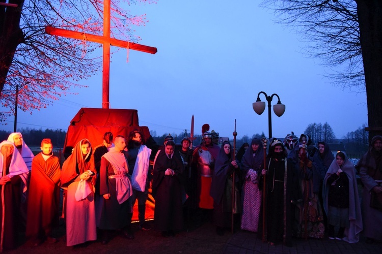 Misterium w Nowej Jastrząbce