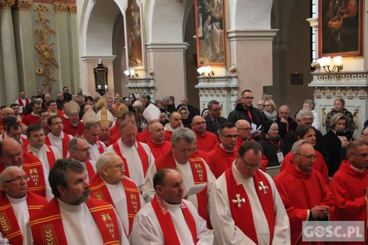 Sesja robocza I Synod Diecezji Zielonogórsko-Gorzowskiej - cz. I