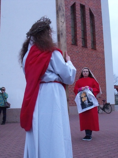 Droga Krzyżowa na Zgorzelisku cz. 2