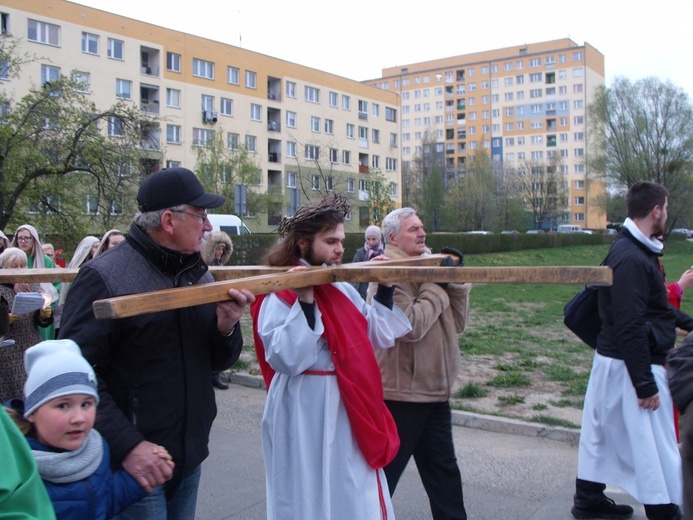 Droga Krzyżowa na Zgorzelisku cz. 2