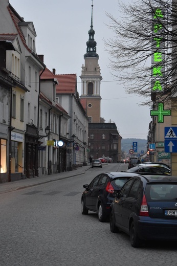 Droga Krzyżowa ulicami miast - Świebodzice