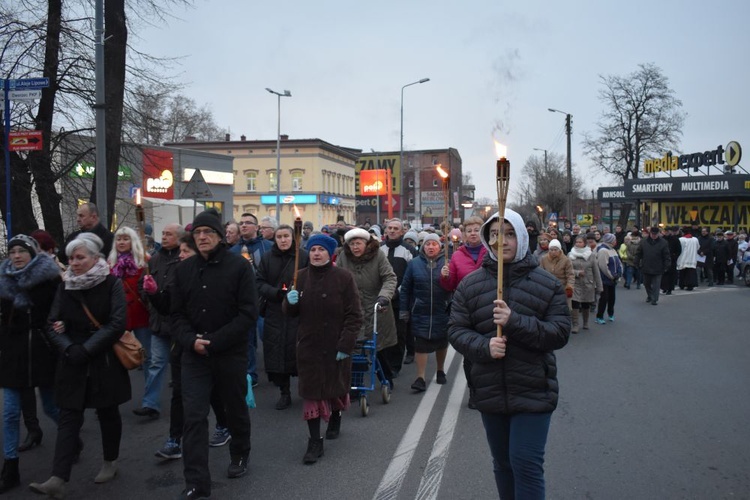 Droga Krzyżowa ulicami miast - Świebodzice